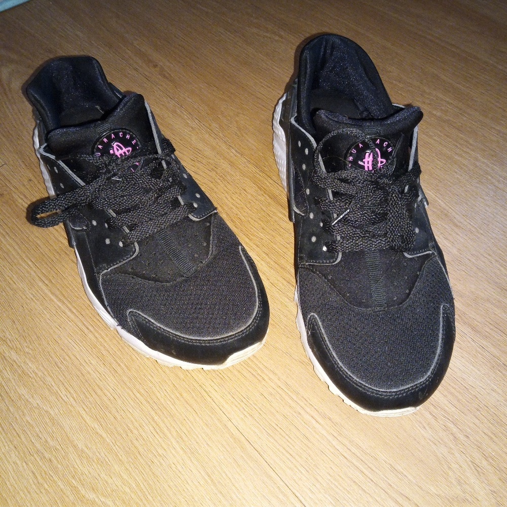 Nike shoes